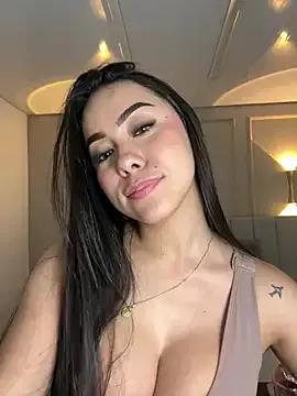 Girls: discover live performances with matured cam models, from teasing to fixations, in a variety of stunning live sex cams.