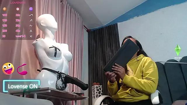 Miss_Caiila from StripChat