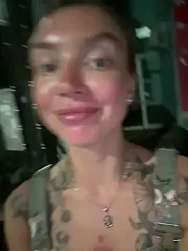 Girls: discover live performances with matured cam models, from teasing to fixations, in a variety of stunning live sex cams.