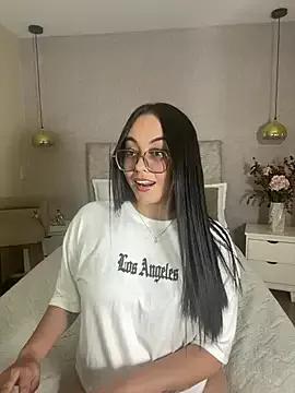 miss_elissa11 from StripChat is Freechat