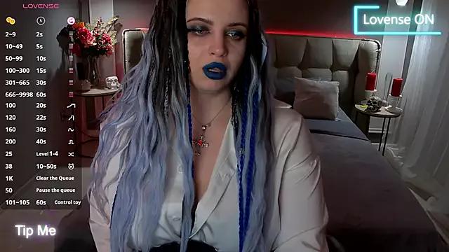 Girls: discover live performances with matured cam models, from teasing to fixations, in a variety of stunning live sex cams.