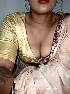 Girls: discover live performances with matured cam models, from teasing to fixations, in a variety of stunning live sex cams.