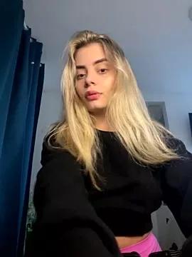 Miss_valeriaa from StripChat