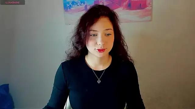 Girls: discover live performances with matured cam models, from teasing to fixations, in a variety of stunning live sex cams.