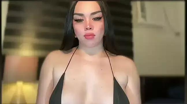 Girls: discover live performances with matured cam models, from teasing to fixations, in a variety of stunning live sex cams.