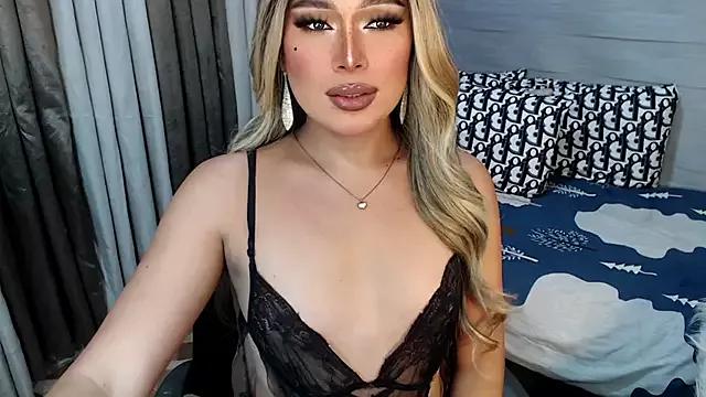 Girls: discover live performances with matured cam models, from teasing to fixations, in a variety of stunning live sex cams.