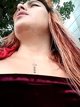 Girls: discover live performances with matured cam models, from teasing to fixations, in a variety of stunning live sex cams.