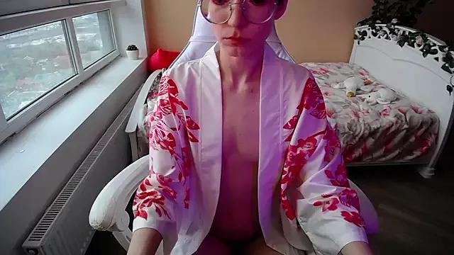 MissLinaDream from StripChat