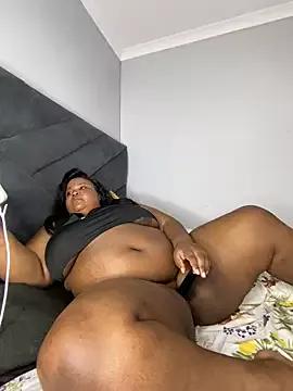 MissLola27 from StripChat is Freechat