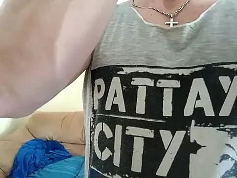 Missmesexycouple69 from StripChat