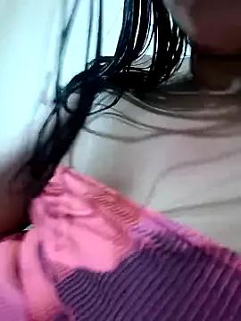 Girls: discover live performances with matured cam models, from teasing to fixations, in a variety of stunning live sex cams.