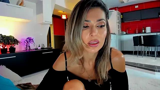 MissSmiley26 from StripChat