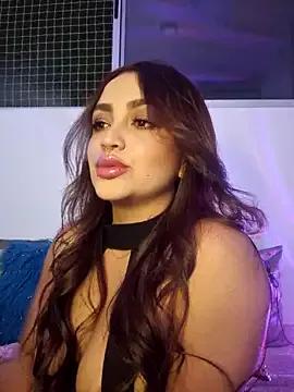 Girls: discover live performances with matured cam models, from teasing to fixations, in a variety of stunning live sex cams.