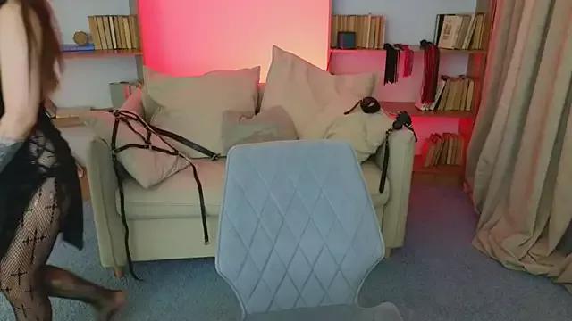 Girls: discover live performances with matured cam models, from teasing to fixations, in a variety of stunning live sex cams.