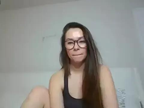 Girls: discover live performances with matured cam models, from teasing to fixations, in a variety of stunning live sex cams.