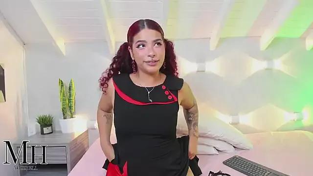MizzHell from StripChat