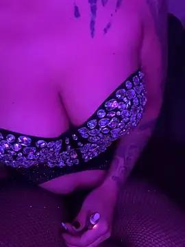 mmirabella from StripChat