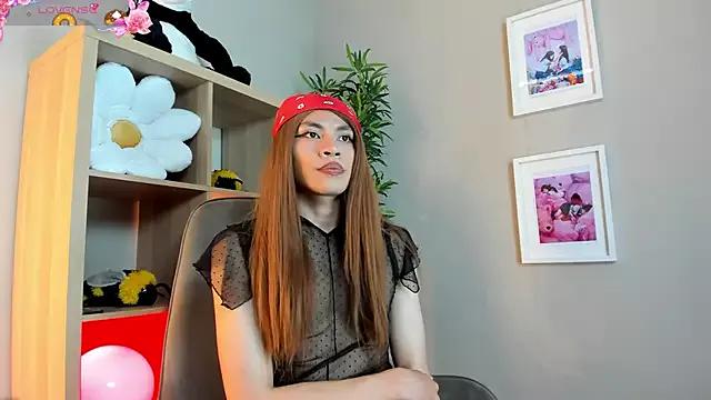 Girls: discover live performances with matured cam models, from teasing to fixations, in a variety of stunning live sex cams.