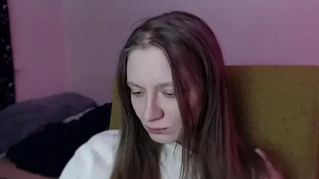 Girls: discover live performances with matured cam models, from teasing to fixations, in a variety of stunning live sex cams.