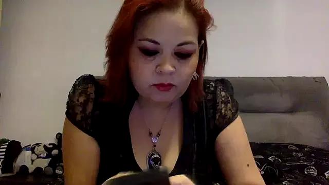 moonbby from StripChat is Freechat