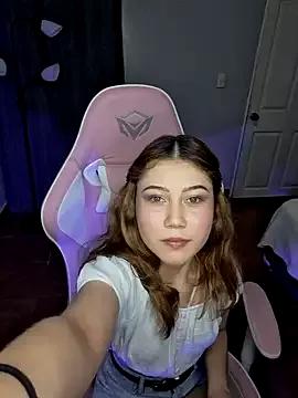 Girls: discover live performances with matured cam models, from teasing to fixations, in a variety of stunning live sex cams.