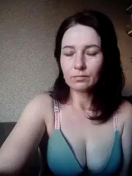 Girls: discover live performances with matured cam models, from teasing to fixations, in a variety of stunning live sex cams.