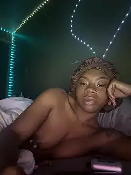 mskitty00 from StripChat is Freechat
