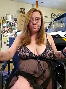 MsShelby40 from StripChat