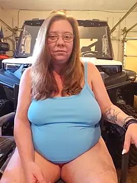 MsShelby40 from StripChat