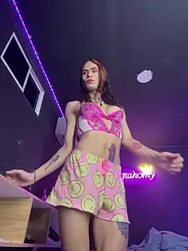 naho_love from StripChat is Freechat