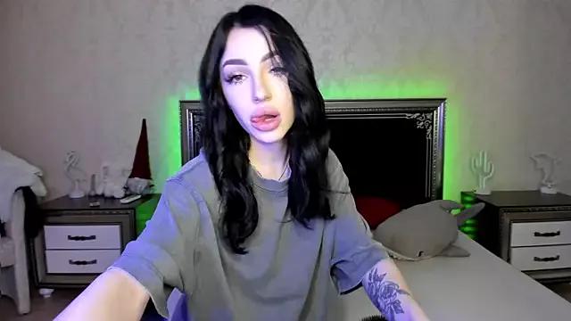 NancyLovee_ from StripChat