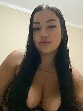 NandaMelier from StripChat