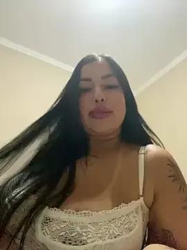 NandaMelier from StripChat