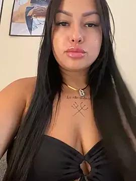 NandaMelier from StripChat