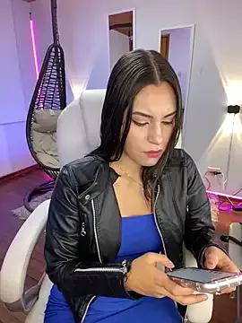 Girls: discover live performances with matured cam models, from teasing to fixations, in a variety of stunning live sex cams.