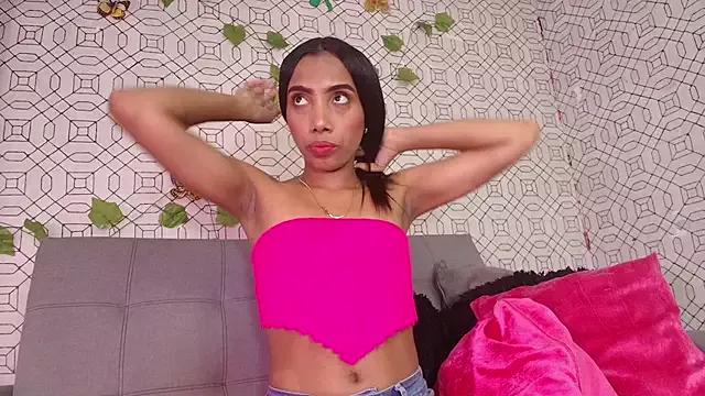 Girls: discover live performances with matured cam models, from teasing to fixations, in a variety of stunning live sex cams.