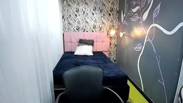 Girls: discover live performances with matured cam models, from teasing to fixations, in a variety of stunning live sex cams.