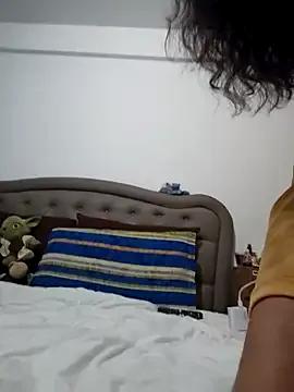 Girls: discover live performances with matured cam models, from teasing to fixations, in a variety of stunning live sex cams.
