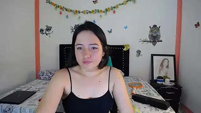 Girls: discover live performances with matured cam models, from teasing to fixations, in a variety of stunning live sex cams.