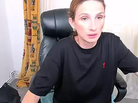 NaughtyWifey1 from StripChat is Freechat