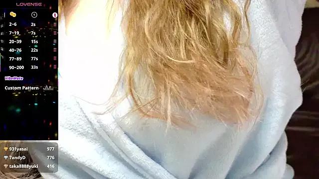 Girls: discover live performances with matured cam models, from teasing to fixations, in a variety of stunning live sex cams.
