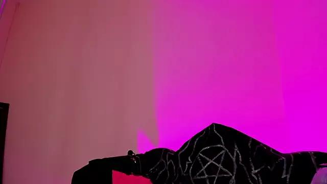 Neon_666_ from StripChat