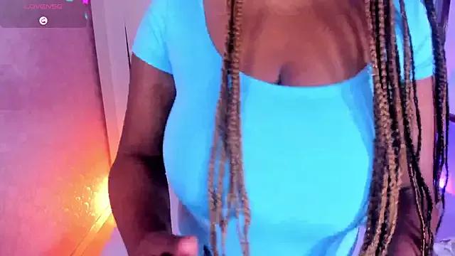 Nessa_fox_ from StripChat