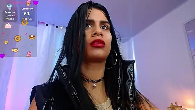 nice_amanda from StripChat is Freechat