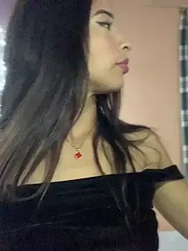 Girls: discover live performances with matured cam models, from teasing to fixations, in a variety of stunning live sex cams.