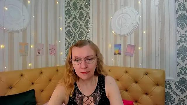 Nicole_Secret from StripChat is Freechat