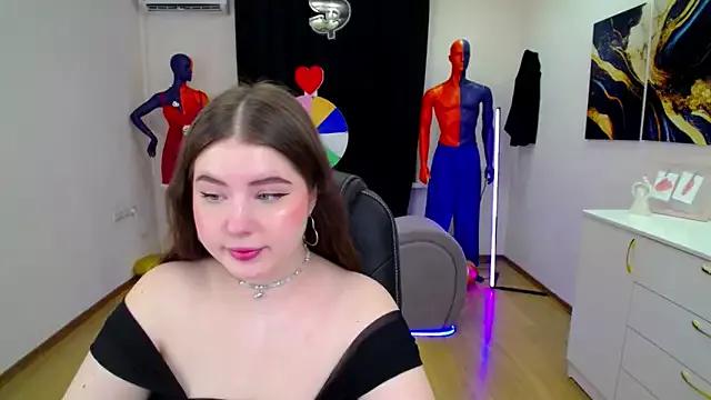 Girls: discover live performances with matured cam models, from teasing to fixations, in a variety of stunning live sex cams.