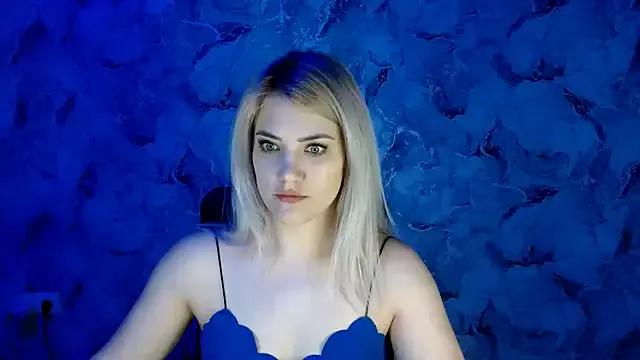 Girls: discover live performances with matured cam models, from teasing to fixations, in a variety of stunning live sex cams.