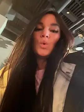 Niki_li from StripChat