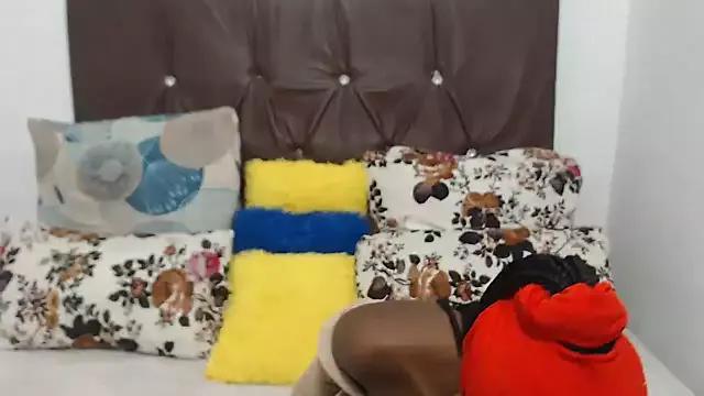 Nina03 from StripChat is Freechat